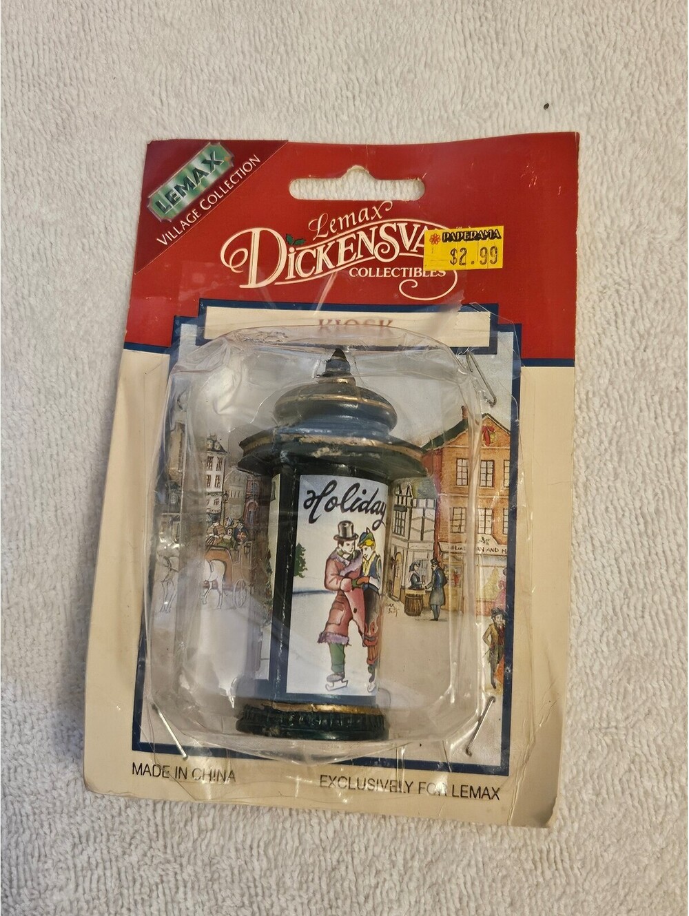 Vintage Lemax Dickensvale Holiday on Ice Kiosk #24032 Village Accessory 3"